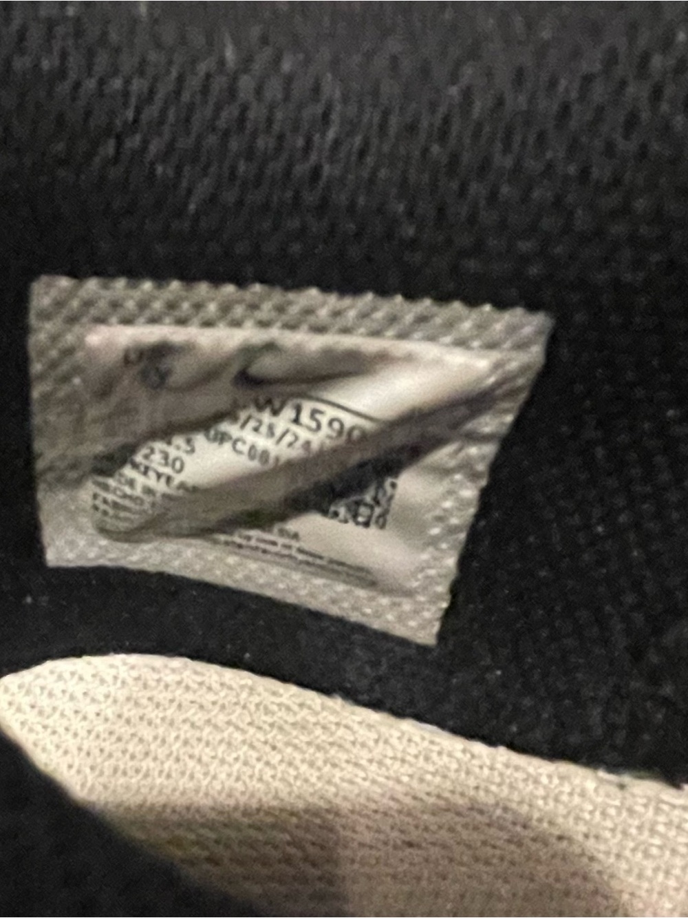 Nike Kids Low-Top Sneakers - Black and White - Picture 11 of 12